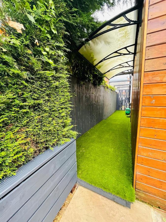 Tropical Style House Near Newcastle City Centre エクステリア 写真